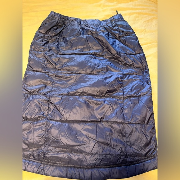 Weatherproof 32° Heat Puffer Skirt• - Picture 5 of 5